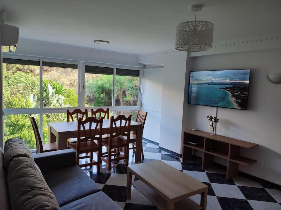 Apartamento En Playa Carvajal فوينخيرولا المظهر الخارجي الصورة