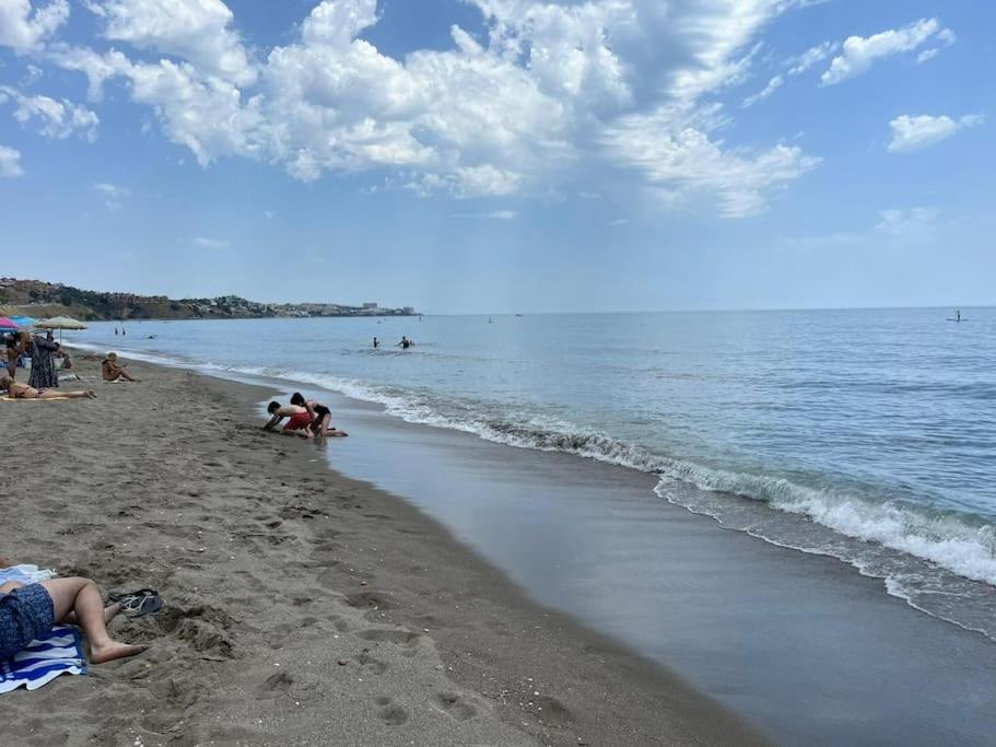 Apartamento En Playa Carvajal فوينخيرولا المظهر الخارجي الصورة