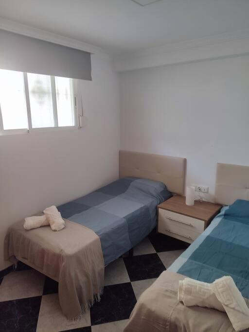 Apartamento En Playa Carvajal فوينخيرولا المظهر الخارجي الصورة